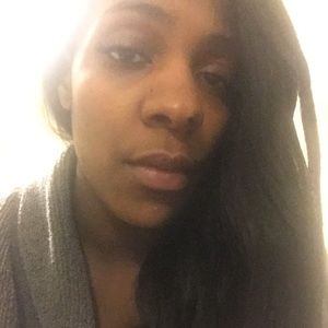 Meet your Posher, Cierra